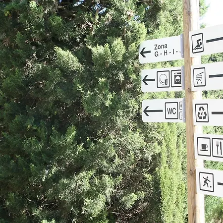 Camping Vell Emporda * Garriguella